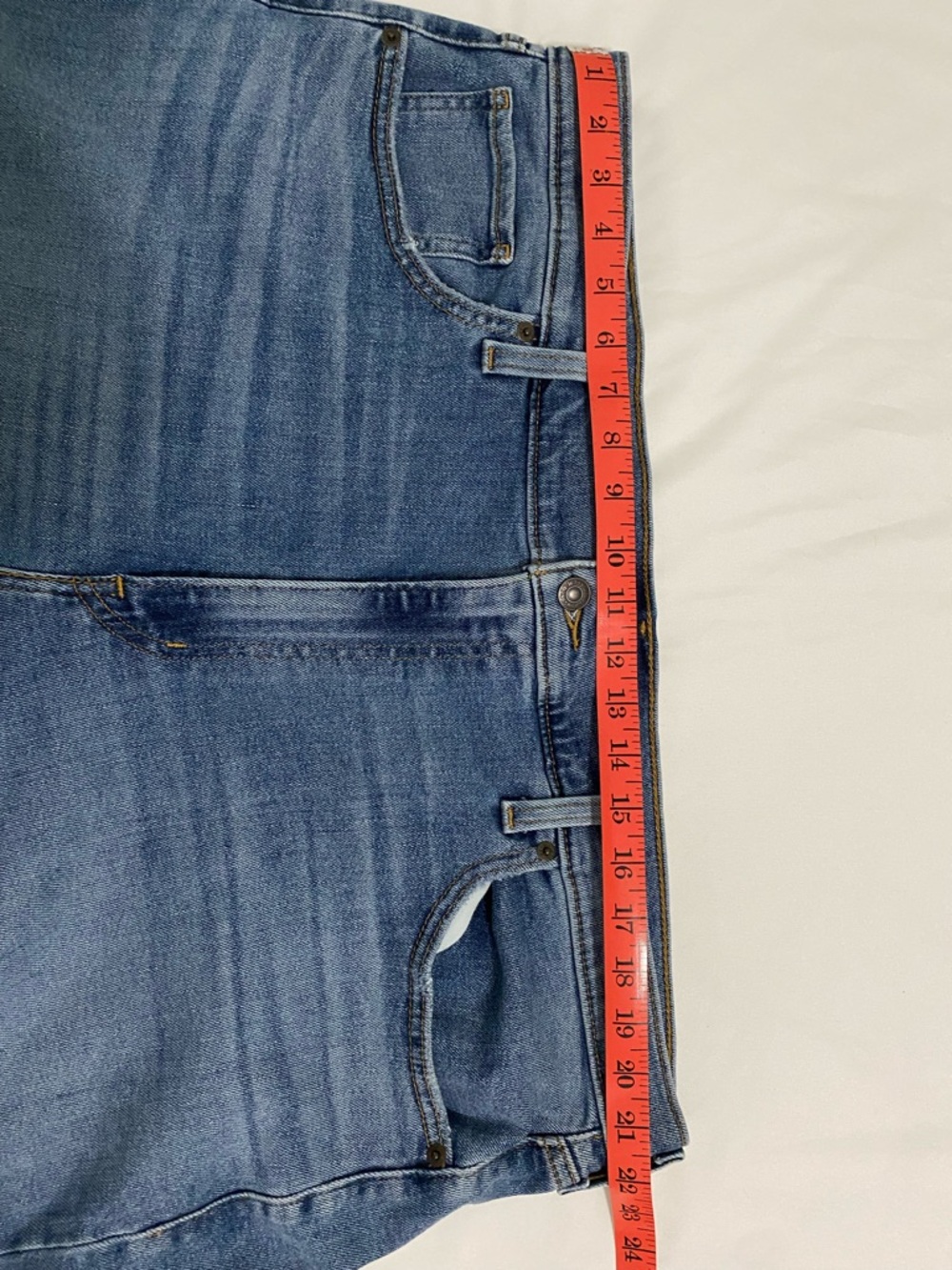 Levi’s High‎ Waisted Mom Jeans Plus Size 20W Medium Wash That’s Her - Picture 4 of 11